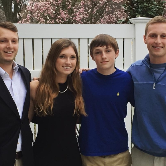 Meet your Posher, Maggie - Picture 1 of 1